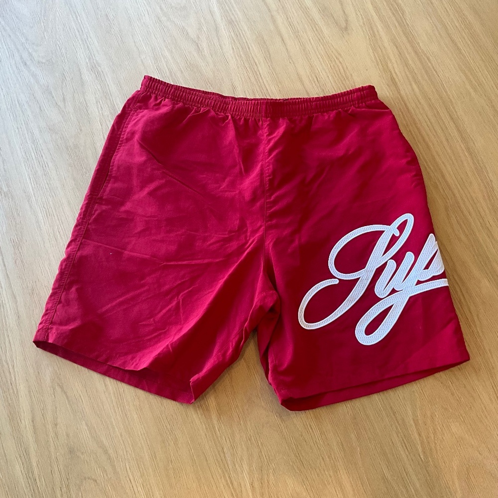 Supreme men’s shorts, Color Red, Size Medium